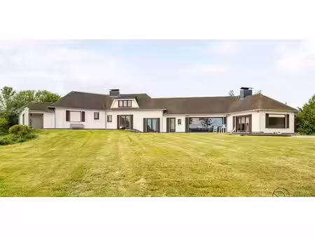 villa à vendre à ellezelles pour € 825.000 avec 6 chambres à coucher