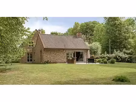 villa à vendre à enghien pour € 835.000 avec 4 chambres à coucher
