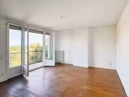 location appartement 4 pièces 85.33 m² à verfeil (31590)  725 €