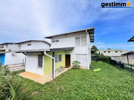 maison t4 duplex avec jardin – a cayenne secteur baduel