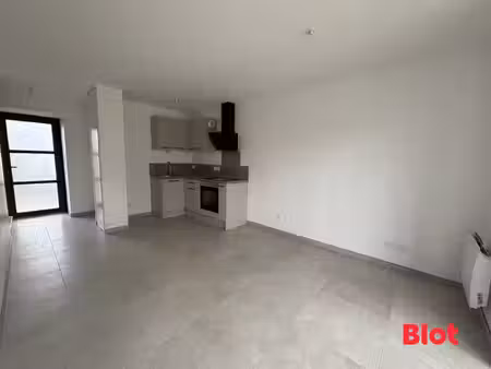 a louer - liffre - appartement t3 avec terrasse