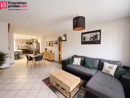 maison mitoyenne renovee - 4 chambres - jardin - 110 m2