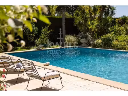villa de charme avec patio au coeur de la colle-sur-loup