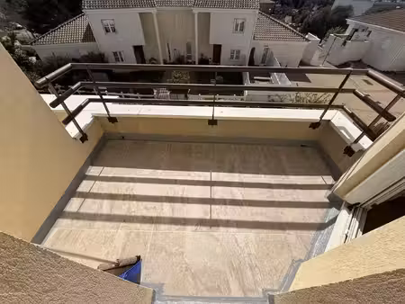 location appartement 3 pièces 66 m² à istres (13800)