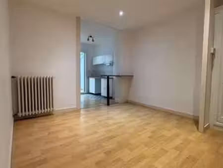 vente appartement 3 pièces à fougères (35300) : à vendre 3 pièces / 51m² fougères