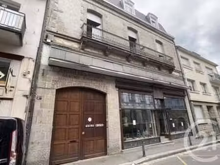 vente immeuble à fougères (35300) : à vendre / 940m² fougères