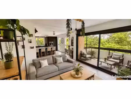 t3 66 m² – lumineux - moderne - dernier étage – rénové – balcons – dpe b – clim réversible