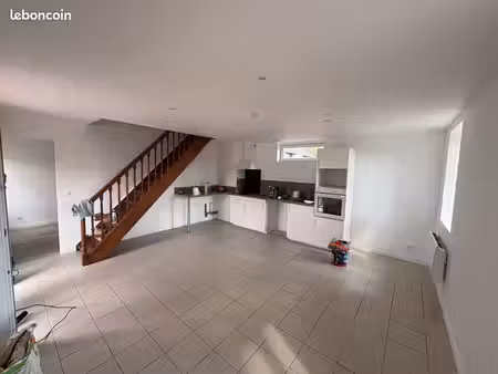 location maison roncey