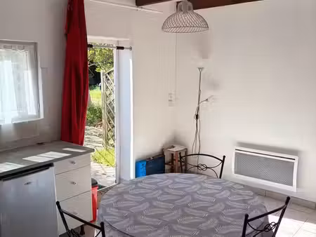 t2 meublé à louer 5mn de la poudrerie