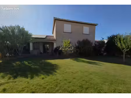 maison 5 pièces 141 m²