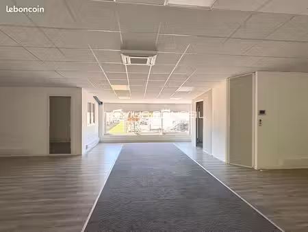 bureaux 212 m² muret
