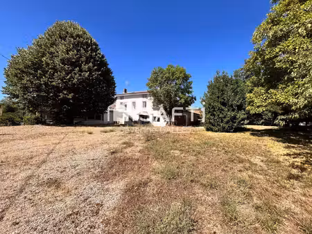 rare à tournus : restaurant + appartement + terrain