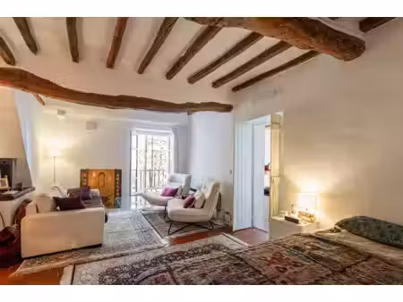 unique : maison de 54 m2 au coeur du village de tourrettes