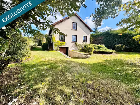 maison de type f5 avec trois chambres et sous-sol total