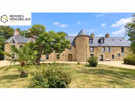 propriété en pierre sur 2 8 hectares