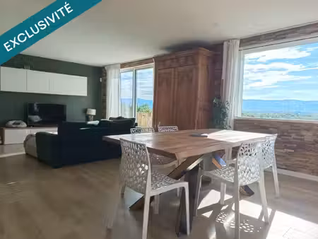 belle maison familiale avec une superbe vue