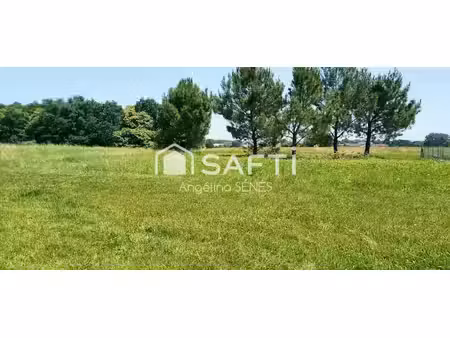 magnifique terrain entièrement constructible