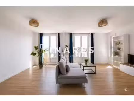 cocon lumineux - appartement dernier étage 82m2 - terrasse - loggia - cellier - 13190 alla