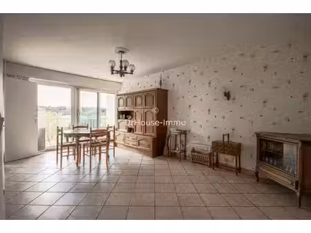 appartement 4 pièces de 77m2