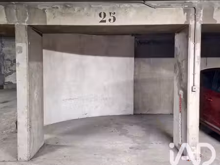 vente parking 10 m²
