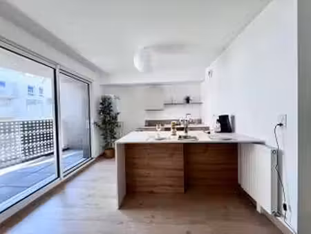 vente appartement 3 pièces à saint-jacques-de-la-lande (35136) : à vendre 3 pièces / 70m² 