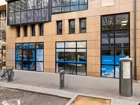 location commerce 188 m² à lyon 3 (69003)