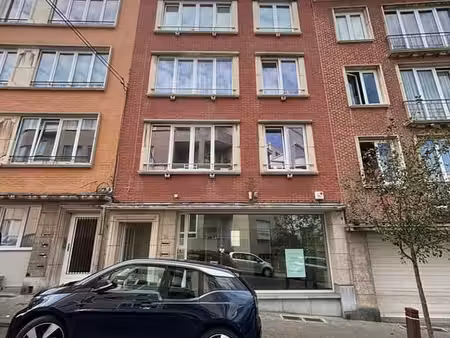 uccle – espace de bureaux avec terrasse de 50 m²
