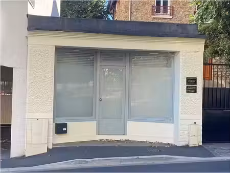location locaux professionnels 25 m² à montgeron (91230)  638 €