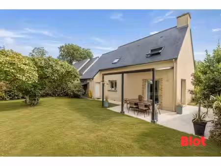 a vendre chez blot à le verger maison 4chs+mezzanine 122m2 au sol garage 24m2 terrain 413m