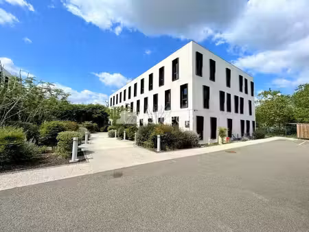 location bureaux 195m² à 462m²