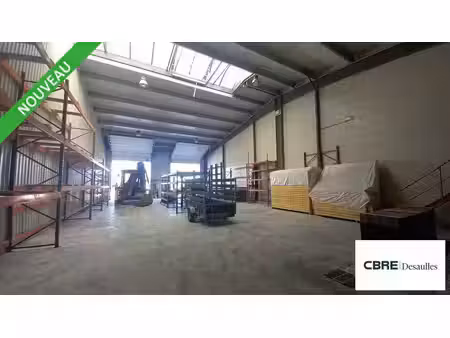 location local d’activités saint-vit 25410 360m²