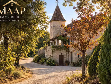 propriété d’exception du xviiiᵉ siècle – au cœur du quercy