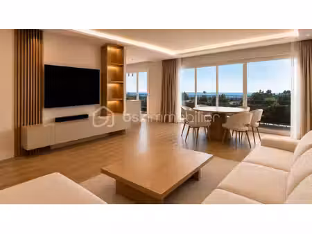 appartement de 128 m² à nice