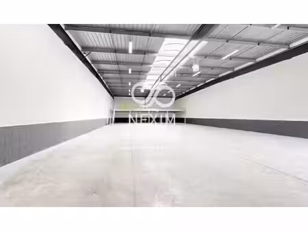location local d’activités bezons 95870 1345m²