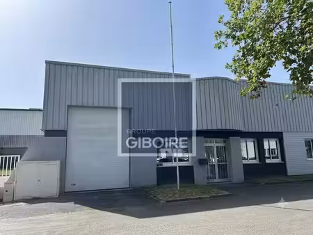 location entrepôt chantepie 35135 340m²