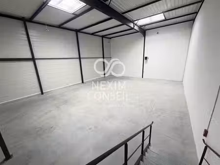 location entrepôt le thillay 95500 930m²
