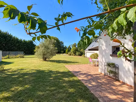 vente maison 9 pièces  250.00m²  olivet