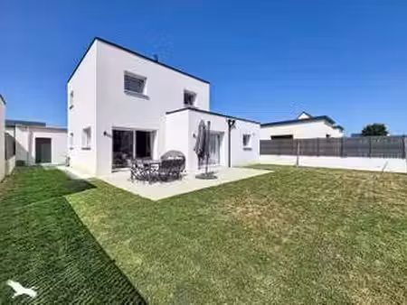 vente maison à saint-divy (29800) : à vendre / 111m² saint-divy