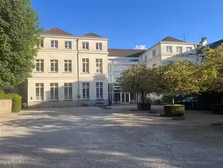 location bureau lille 438 m²