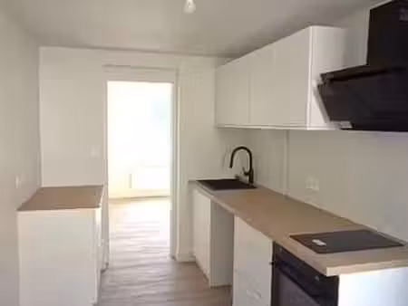 location appartement t1 à binic (22520) : à louer t1 / 22m² binic