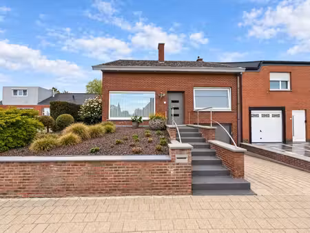 moorslede – halfopen woning met 5 slaapkamers en gezellige tuin