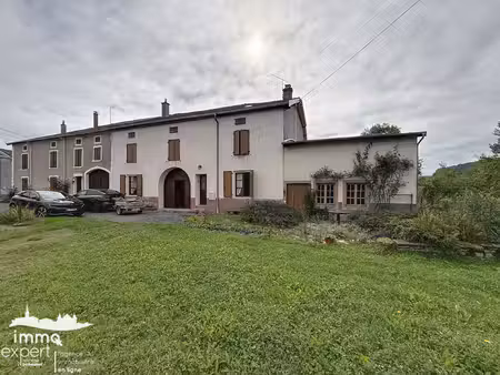 à vendre ferme à rénover avec dépendances et jardin fort