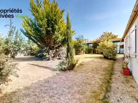 vente maison viager à jard-sur-mer (85520) : à vendre viager / 117m² jard-sur-mer