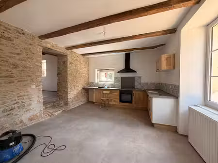 maison 4 pièces 160 m² à louer asnois 86250 ? | era immobilier