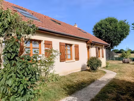 maison 7 pièces - 121 m²