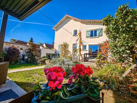 vente maison 6 pièces  144.00m²  us