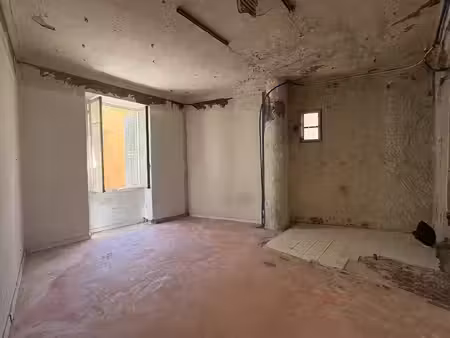 vente appartement 1 pièce 27 m² nice (06300)