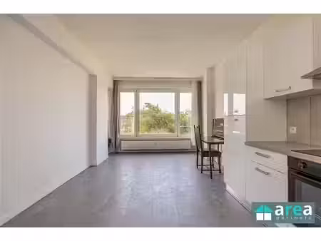 appartement te koop in wilrijk met 3 slaapkamers
