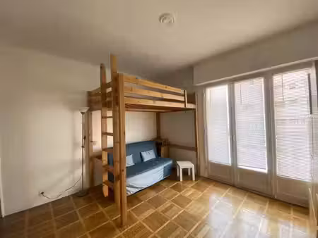 location appartement 1 pièce 21 m² à nice (06200)