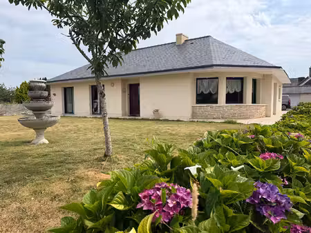 maison 6 pièces 120 m² à vendre / acheter le cloître-saint-thégonnec 29410 ? | era immobil